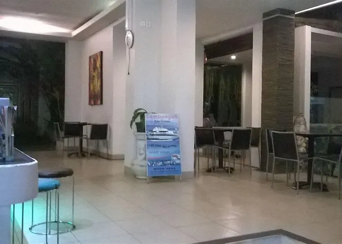 The Kubu Hotel 3*